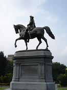 statue