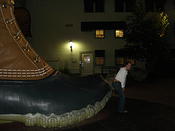 givinghertheboot